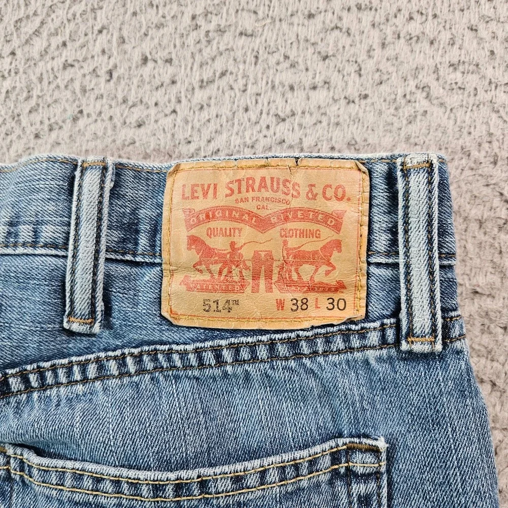 Levi's 514 Jeans Men 38 x30 Zip Fly‎ Medium Wash Blue Denim